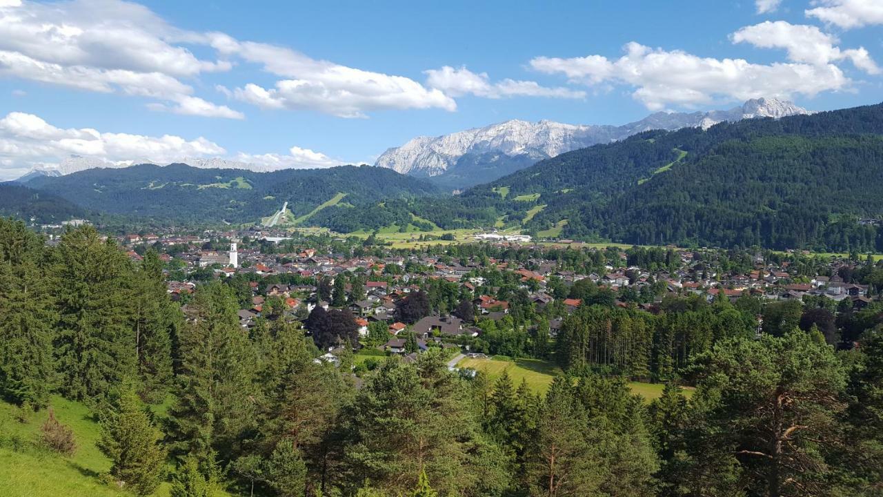 Gaestehaus Angela Garmisch-Partenkirchen járás Kültér fotó
